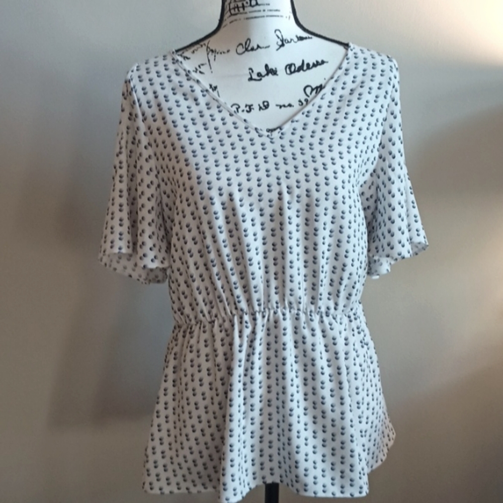 Ann Taylor Short Sleeve Top With Cut Outs at Shoulder & Gathered Waist
